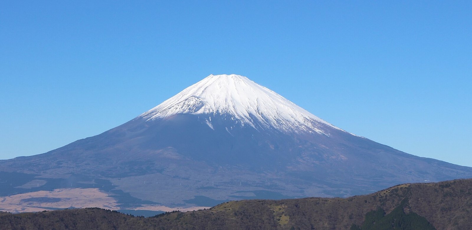 Snow-capped Mount Fuji seen from Owakudani